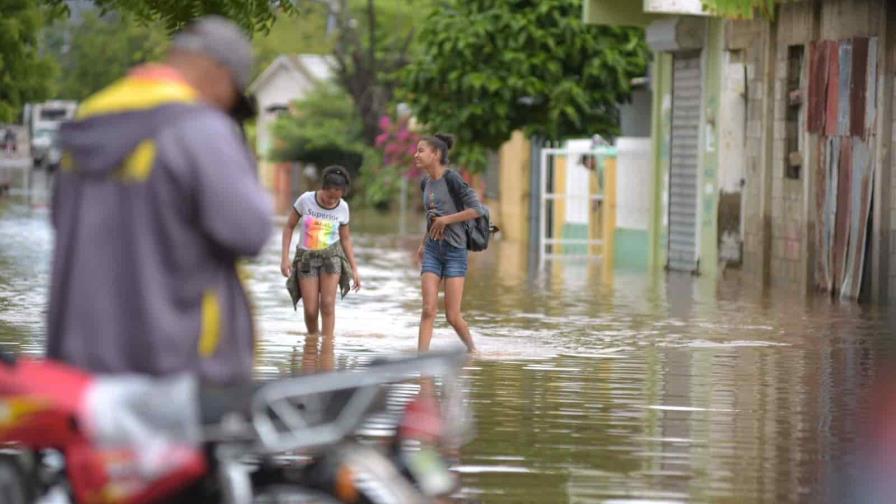 Autoridades prohíben acceso a ríos y playas en Puerto Plata este Sábado Santo tras alerta de Onamet