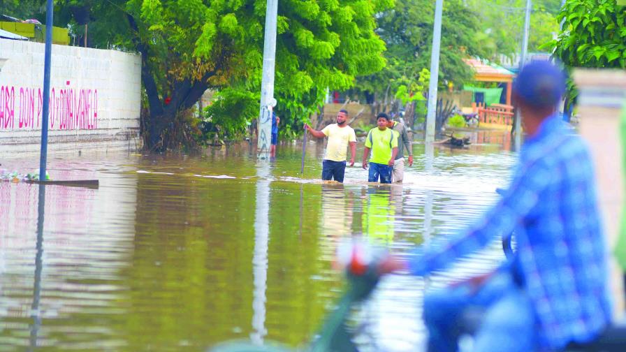 COE aumenta a 19 las provincias en alerta por las lluvias