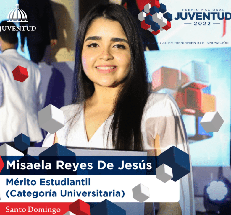 Misaela es graduada Summa Cum Laude de la carrera de Administración de Empresas, mención Mercadeo y Comercio Digital, obtuvo el índice académico más alto en su promoción.
También cuenta con diferentes diplomados en temas como: Liderazgo Juvenil y Emprendimiento, Inducción Vocacional, Dominicanidad, Emprendimiento, Nutrición, entre otros.
Su pasión por el área de la salud la llevó a iniciar su segunda carrera, la Medicina. Siendo hoy estudiante activa y manteniendo un índice académico de 4 puntos.