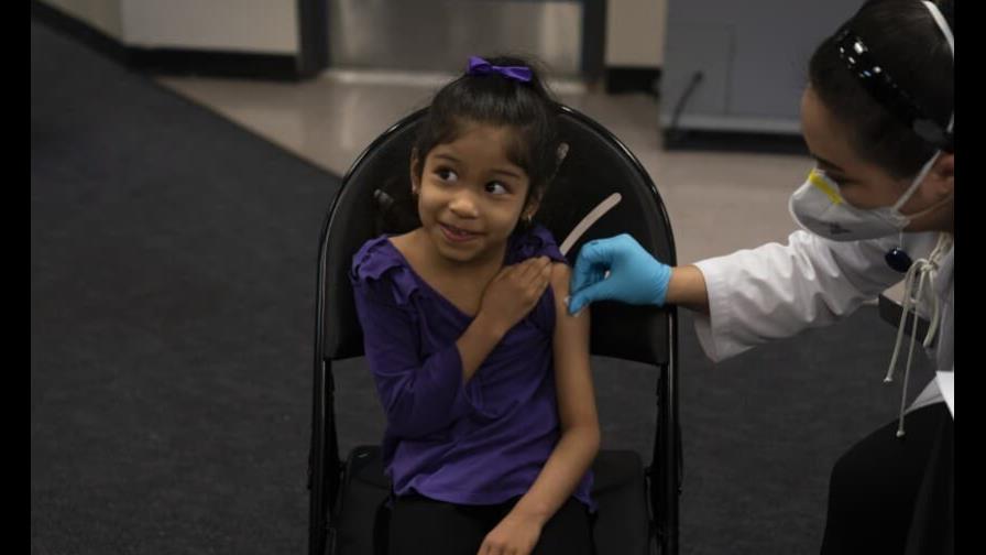 Vacunas en niños entre 6 meses y 5 años en EEUU podría comenzar a fin de mes Vacunas en niños entre 6 meses y 5 años en EEUU podría comenzar a fin de mes