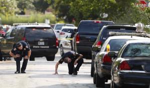 Mueren estudiante y dos policías en tiroteos en colegio y universidad de EEUU