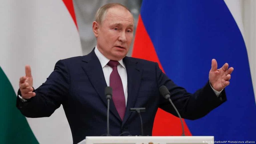 Putin espera una “solución” a las tensiones con Occidente por Ucrania