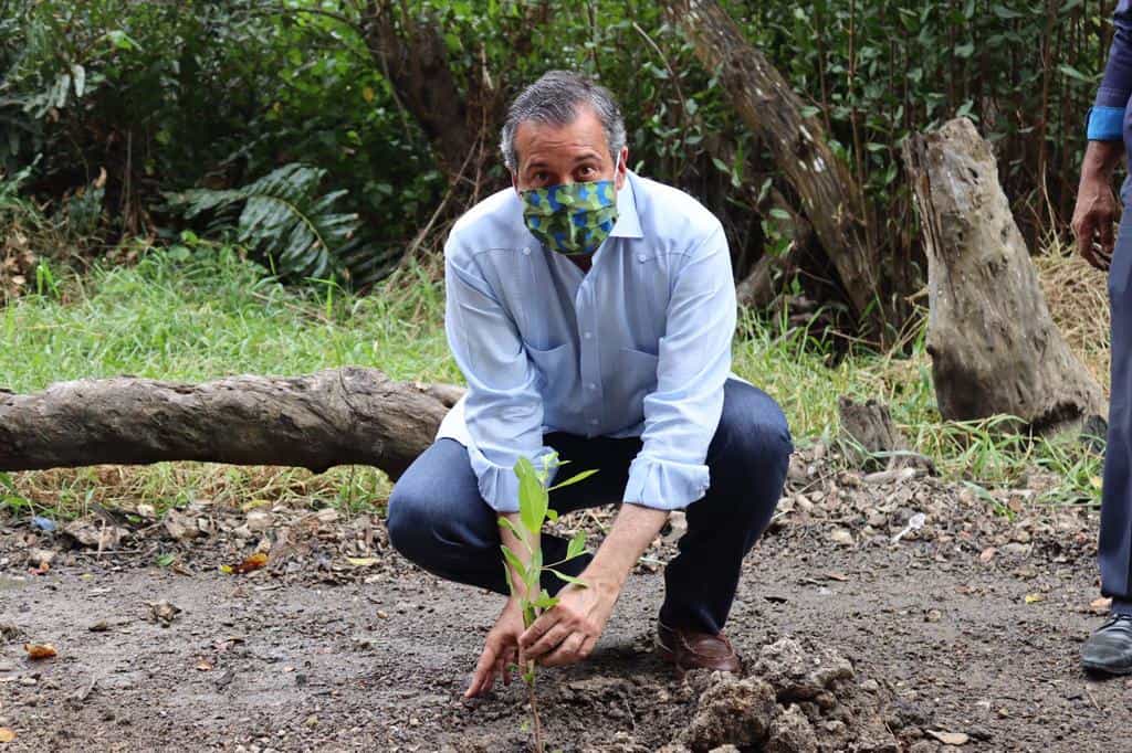 El ministro de Medio Ambiente y Recursos Naturales, Orlando Jorge Mera 