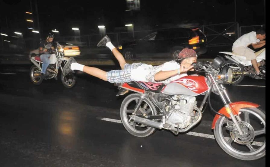 Expresan preocupación por las carreras de motocicletas en San Pedro de Macorís