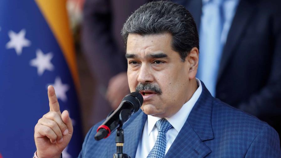Maduro promete triplicar vuelos para repatriar venezolanos a partir de marzo