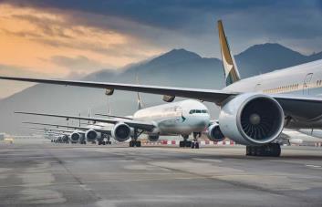 Aerolíneas piden a Biden que elimine requisito de prueba negativa de COVID para entrar a EEUU