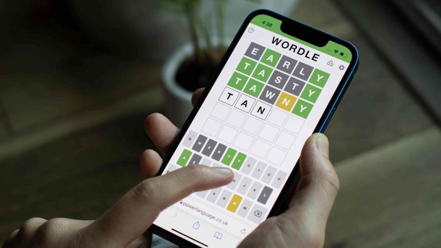 Desarrolló un juego viral, lo confundieron con otro y ahora donará las ganancias a caridad Desarrolló un juego viral, lo confundieron con otro y ahora donará las ganancias a caridad