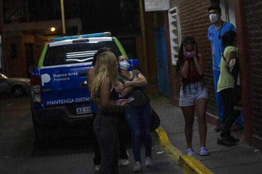 Aumentan a 17 muertos y 56 internados por cocaína adulterada en Argentina