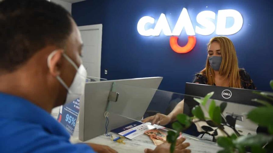 Felipe Suberví exhorta a usuarios de la Caasd ponerse al día con programa de descuento