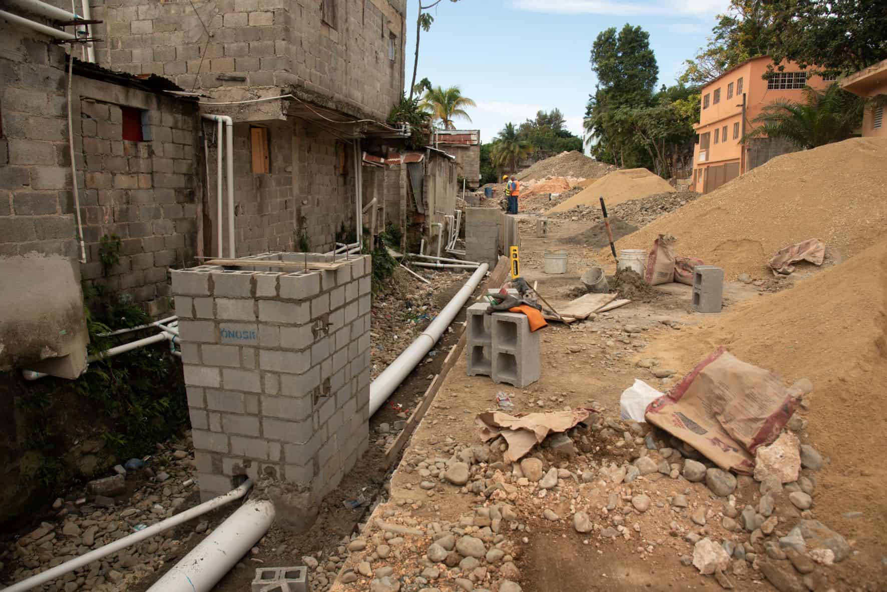 Continuan los trabajos de rehabilitación de la cañada Los Ríos