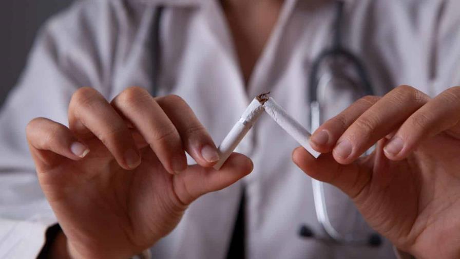 Cambiar de cigarrillos a productos de tabaco calentado presenta efectos menos nocivos a corto plazo