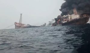 Buque petrolero explota frente a la costa de Nigeria