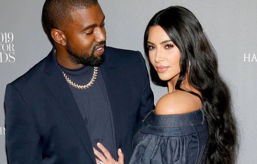 Kanye West y Kim Kardashian se enfrentan en redes sociales por su hija