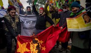 Tibetanos protestan contra los Juegos Olímpicos de Beijing