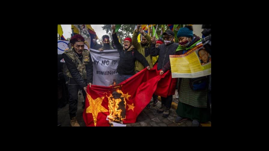Tibetanos protestan contra los Juegos de Beijing en India