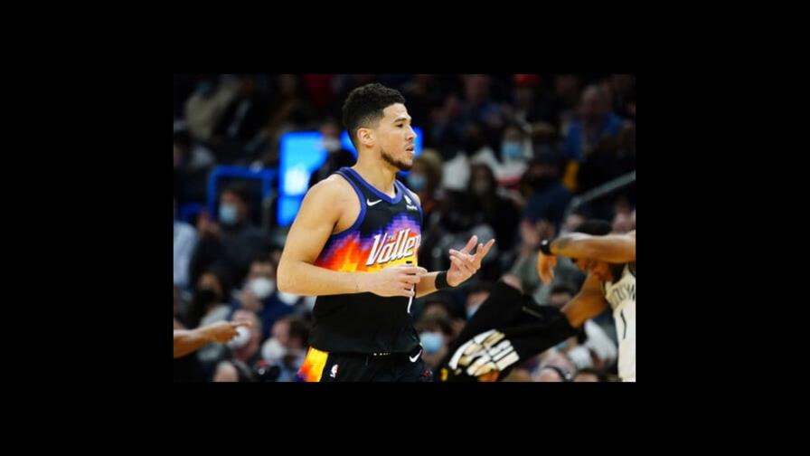 Booker y Paul, elegidos como suplentes en Juego de Estrellas de la NBA