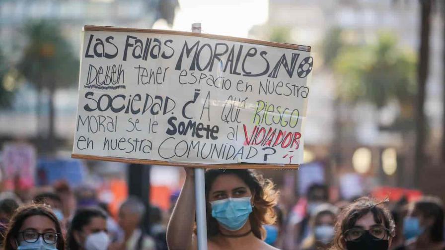 Prisión preventiva para 3 imputados por caso de violación grupal en Uruguay