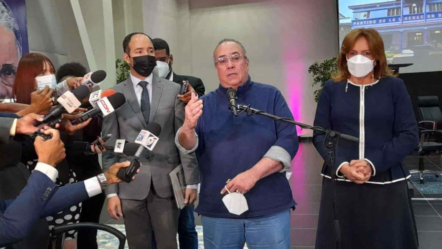 PLD presentará el domingo acuerdo firmado por cinco precandidatos presidenciales PLD presentará el domingo acuerdo firmado por cinco precandidatos presidenciales