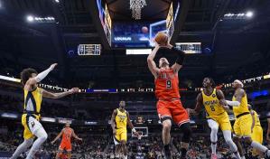VÍDEO | Vucevic y Bulls atacan al final y vencen a Pacers