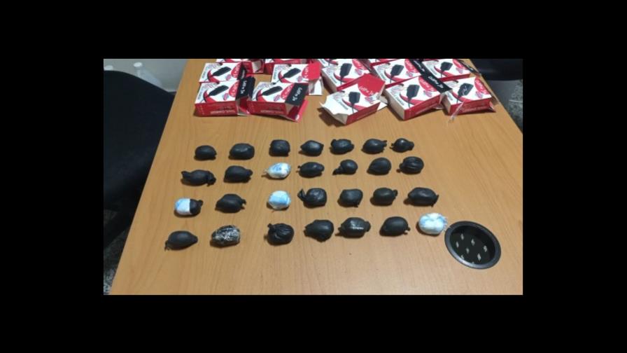 Ocupan 30 cajitas de cargadores con presumible cocaína en el AILA
