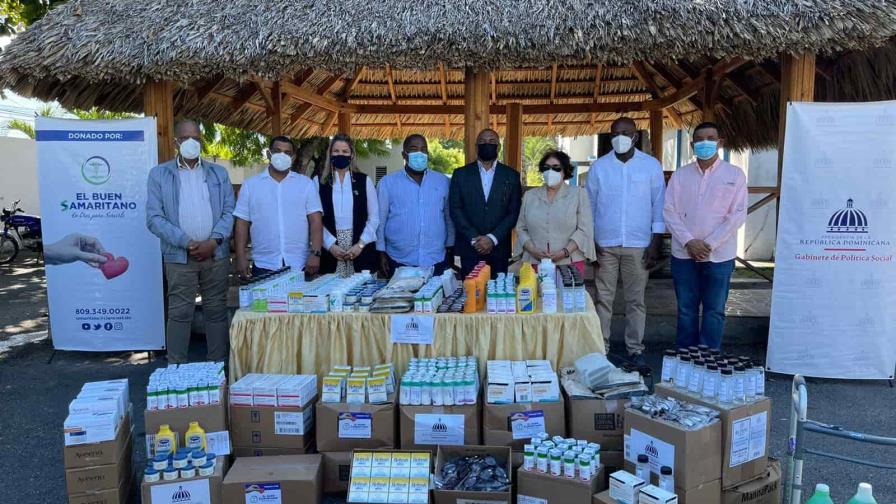 Entregan más de RD$19 millones en medicamentos e insumos médicos en el sur del país