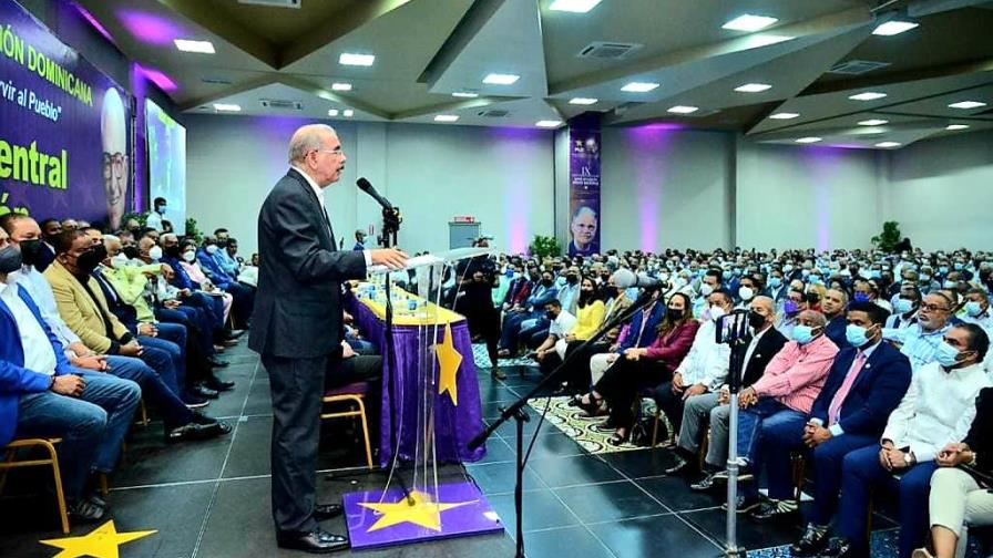 Danilo Medina asegura que el pueblo quiere que el PLD vuelva a gobernar