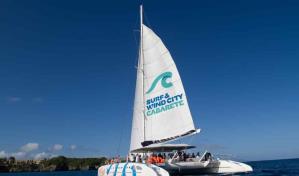 Las olas de Cabarete impulsan el logo de la ciudad