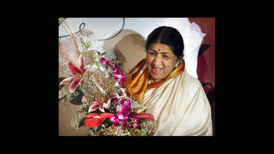 Muere la legendaria cantante india Lata Mangeshkar
