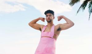Vestido y en tacones, Bad Bunny posa en campaña de moda