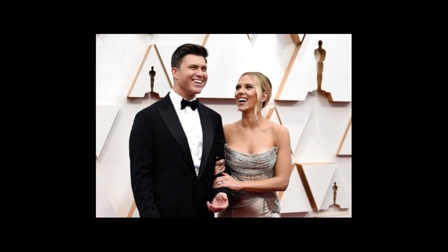 Scarlett Johansson y Colin Jost se reúnen en comercial para el Super Bowl