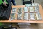 Apresan arubeño con 18 paquetes de posible cocaína en aeropuerto de Punta Cana Apresan arubeño con 18 paquetes de posible cocaína en aeropuerto de Punta Cana