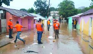 COE emite alerta en 17 provincias por posibles inundaciones