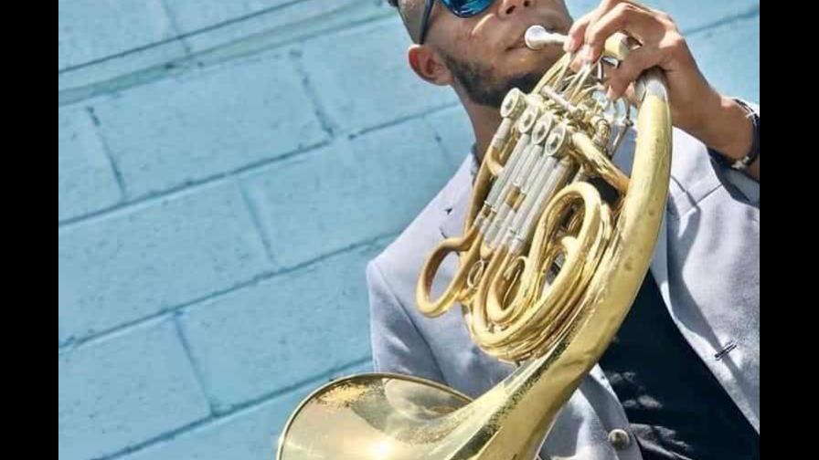 Fundación Sinfonía otorga becas OAcademy 2022