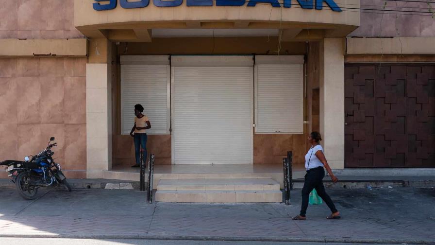 Escuelas, comercios cierran en Haití por temor de violencia