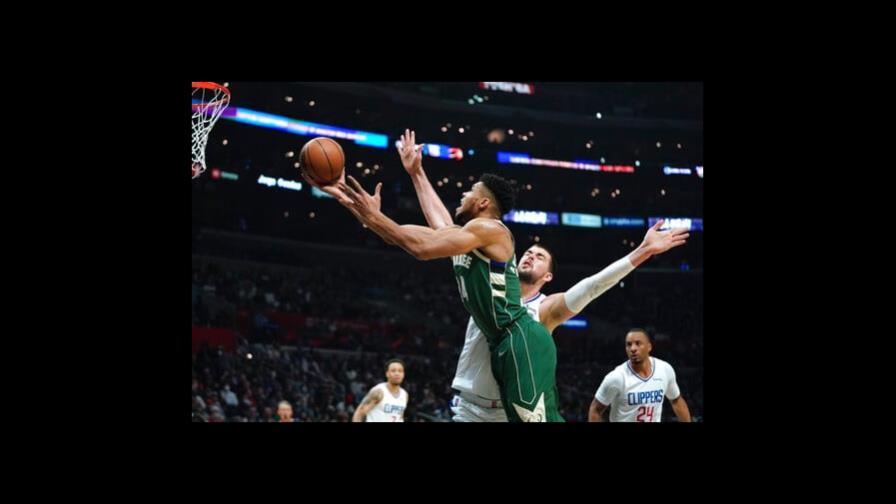 Giannis anota 28 puntos y Bucks vencen a Clippers Giannis anota 28 puntos y Bucks vencen a Clippers