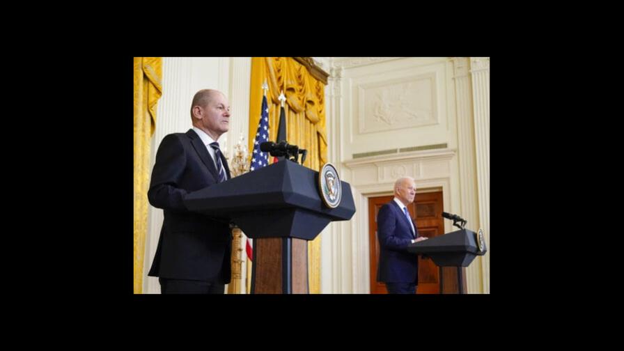 Joe Biden dice que sería prudente que estadounidenses salgan de Ucrania