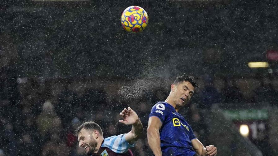 Equipo de Ronaldo cae por debajo de los cuatro primeros en Inglaterra