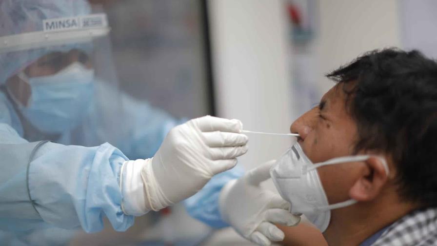 OMS pide más fondos para que la emergencia global por COVID termine en 2022 OMS pide más fondos para que la emergencia global por COVID termine en 2022