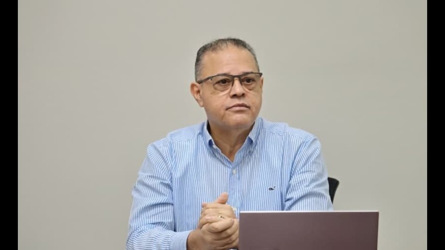 Abogado del exdirector de Inabie llama a Carlos Pimentel a no entorpecer investigación Abogado del exdirector de Inabie llama a Carlos Pimentel a no entorpecer investigación