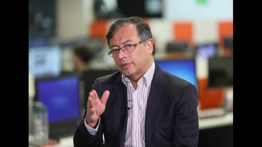 Candidato presidencial colombiano se disculpa por discurso en estado de ebriedad