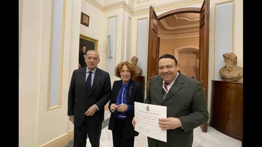 Miguel Reyes Sánchez ingresa como Miembro a la Real Academia de la Historia de España
