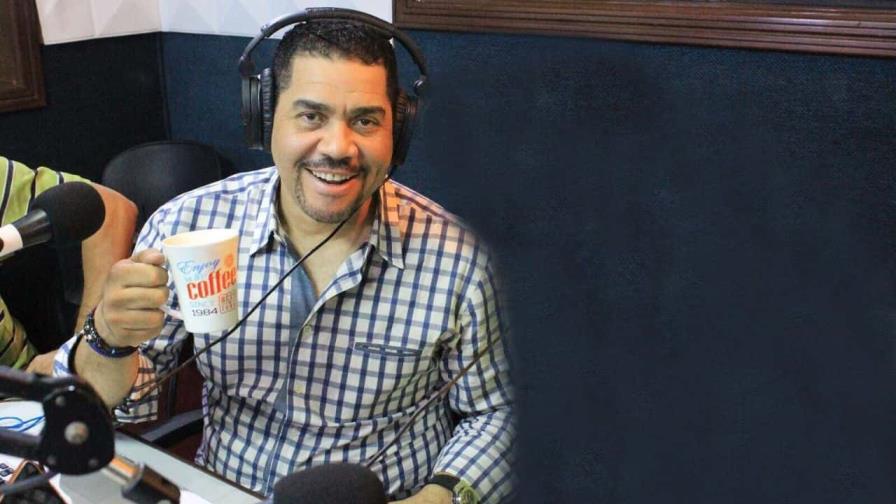 Gozando” con Luisín Martí se va a Caliente 104.1 FM a las 5:00 de la tarde