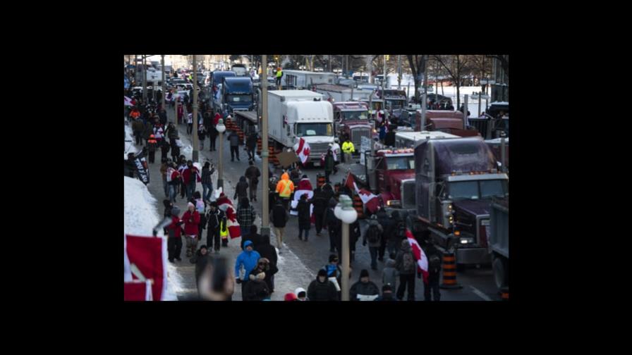 En las movilizaciones de los camioneros canadienses, los niños abundan