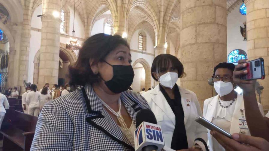 Colegio Dominicano de Enfermería exige mejoras en las condiciones laborales