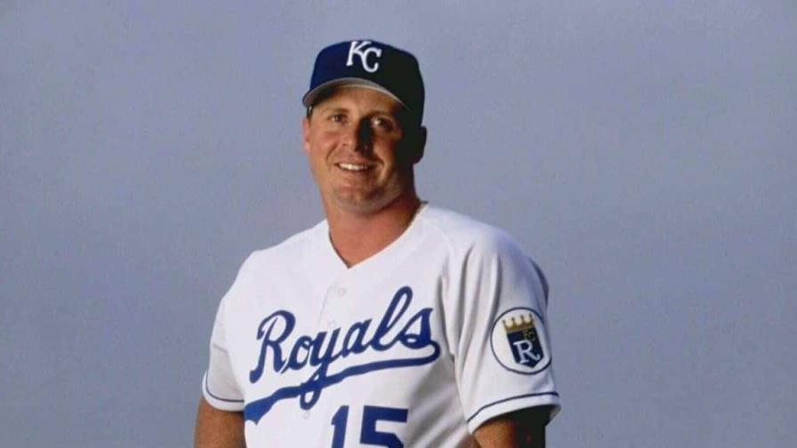 Policía: Jeremy Giambi se suicidó con un tiro en el pecho Policía: Jeremy Giambi se suicidó con un tiro en el pecho