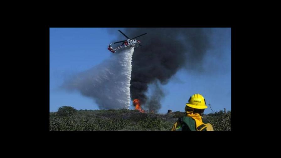 Ola de calor azota California, con sequía e incendios fuera de temporada