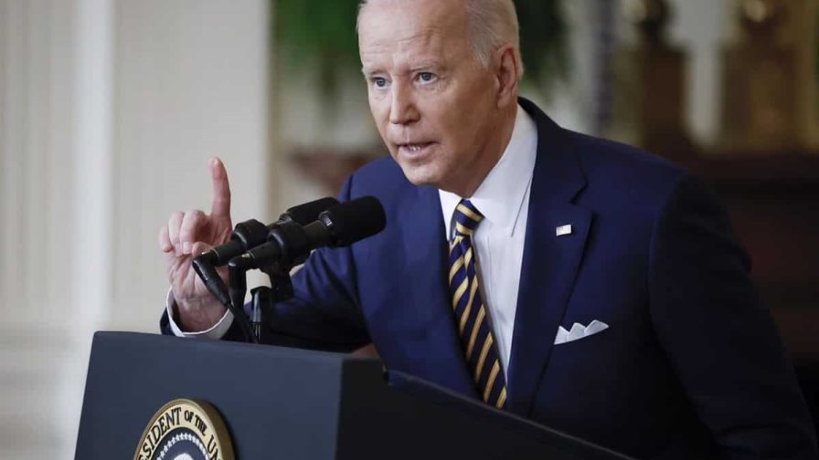 Biden descarta enviar tropas para sacar a estadounidenses de Ucrania