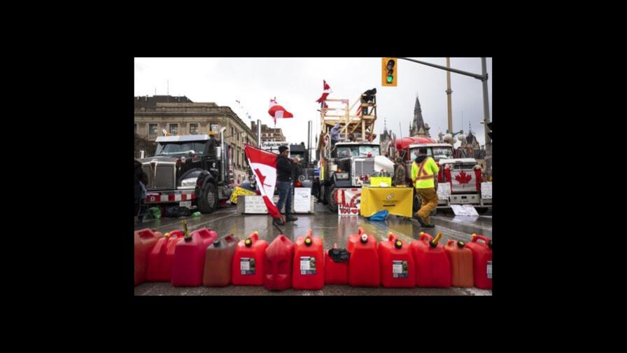 Bloqueo en puente fronterizo EEUU-Canadá entra en quinto día Bloqueo en puente fronterizo EEUU-Canadá entra en quinto día