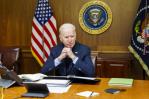Biden advierte a Putin que atacar a Ucrania tendrá costos severos para Rusia Biden advierte a Putin que atacar a Ucrania tendrá costos severos para Rusia