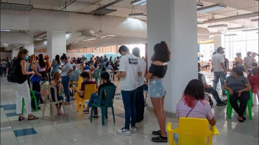En una semana se han contagiado de COVID 1,426 menores de 20 años